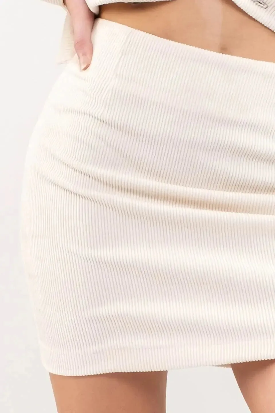 Blu Pepper Autumn Honey Skirt – Cozy Corduroy with Seasonal Charm