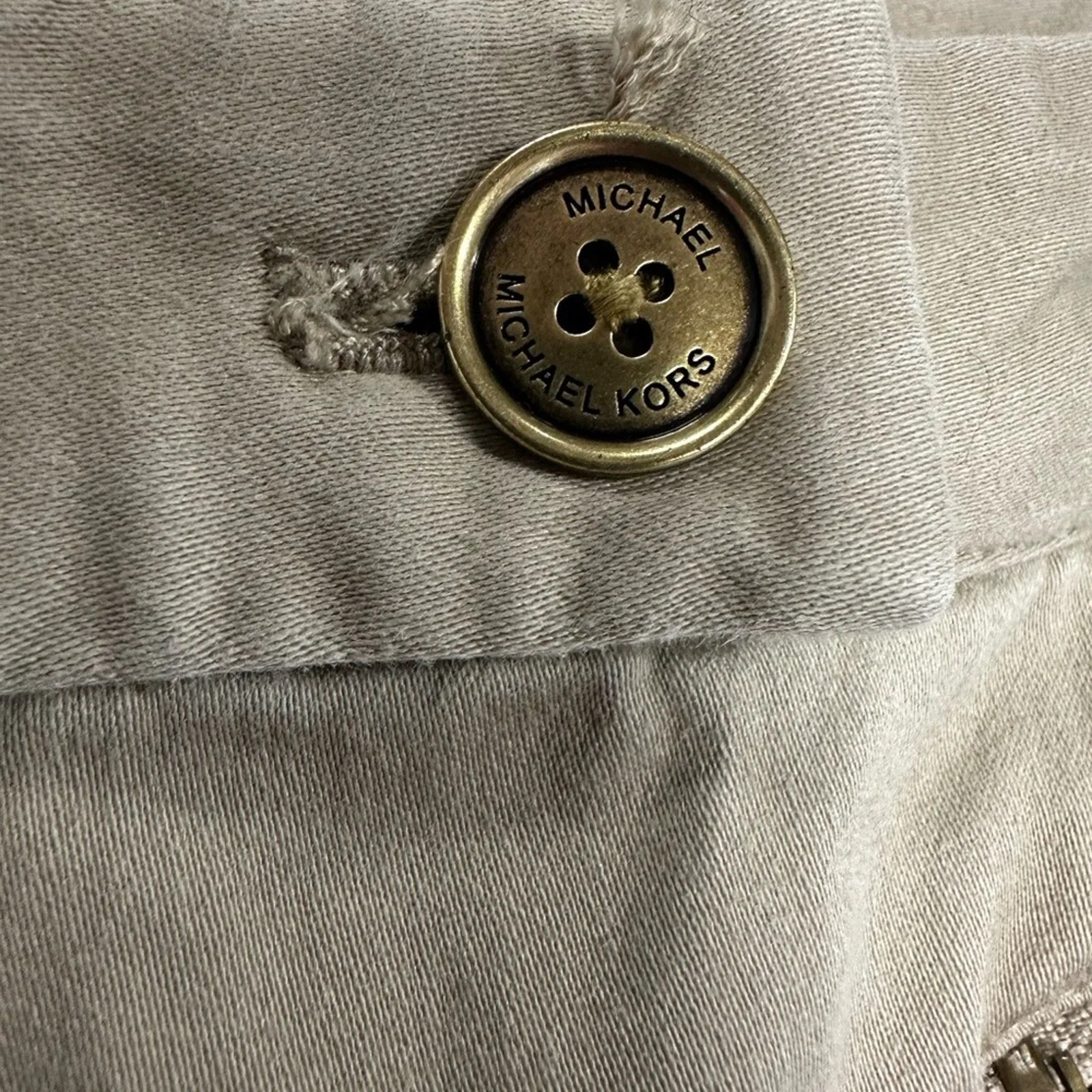 Michael Michael Kors Chic Beige Trousers with Zipper Details