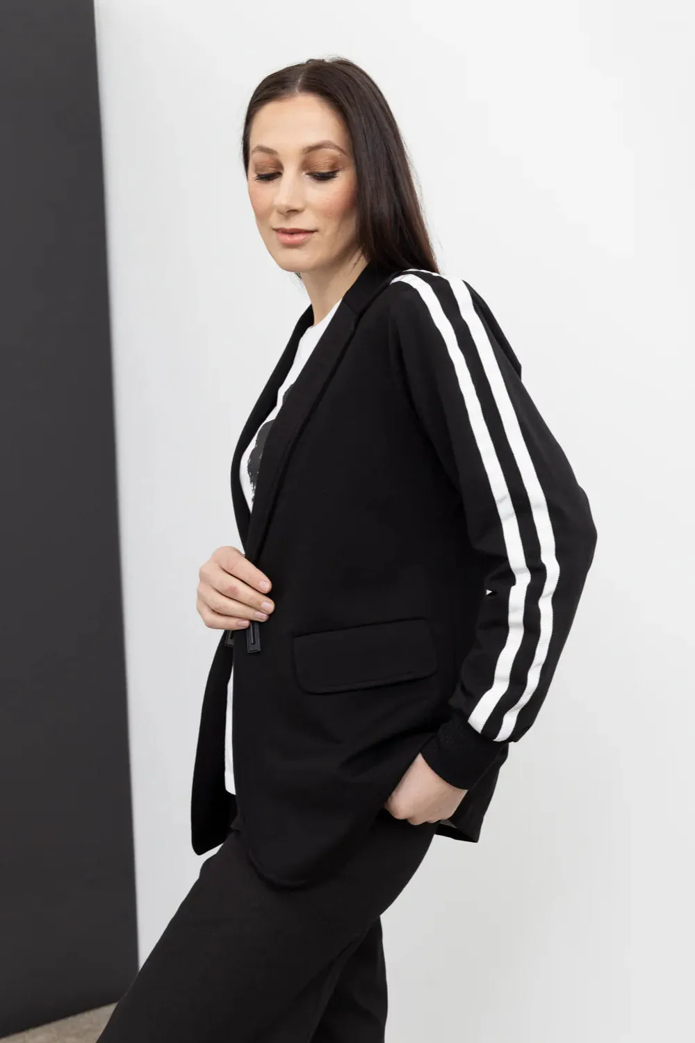 Reflective Revel Blazer/Black